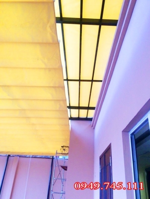 Bạt mái xếp có điều khiển được không?