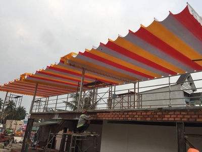 Thay bạt mái hiên giá rẻ